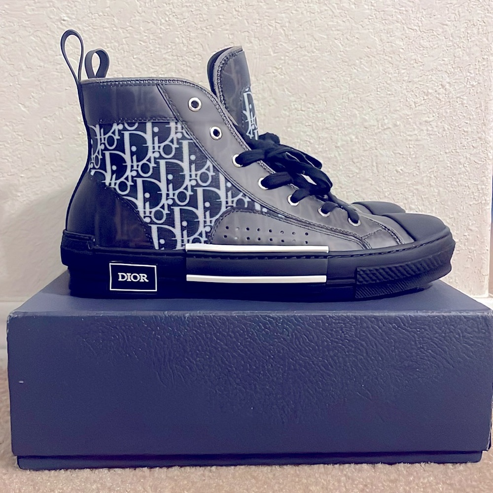 Dior B23 High-Top Sneaker